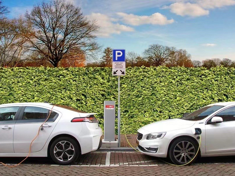 Sullair compressors helped new energy vehicle industry with high-quality production lines